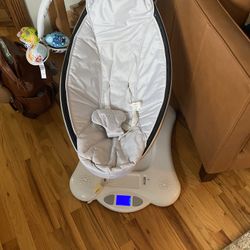 Baby Swing 4mom