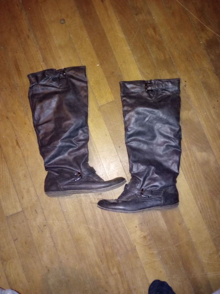 Woman's Shoes