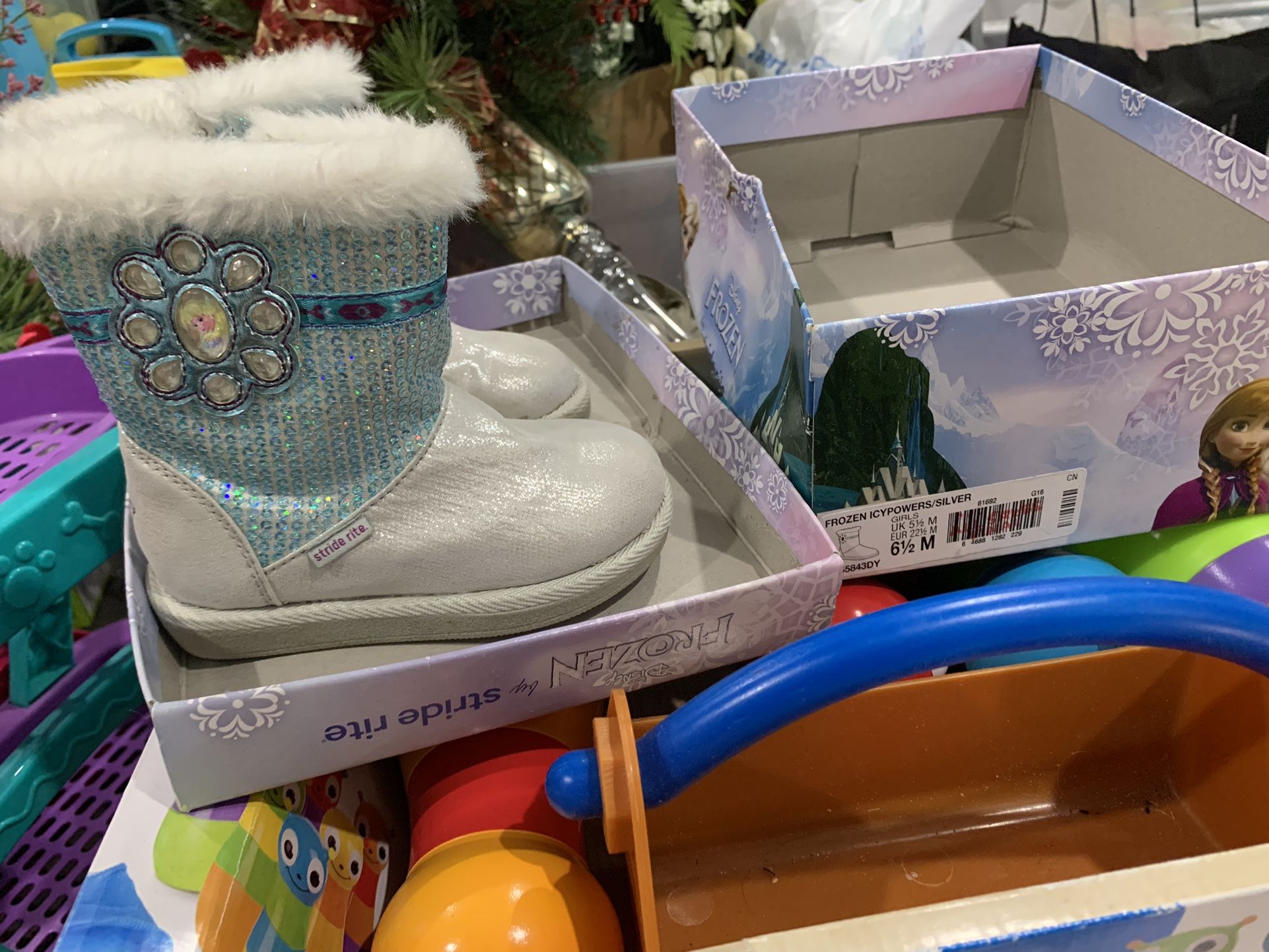 Frozen Size 6.5 Toddler Boots
