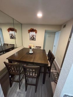 Solid Wood Dinning Set  + Extension Leaf /Comedor De Madera + Extension