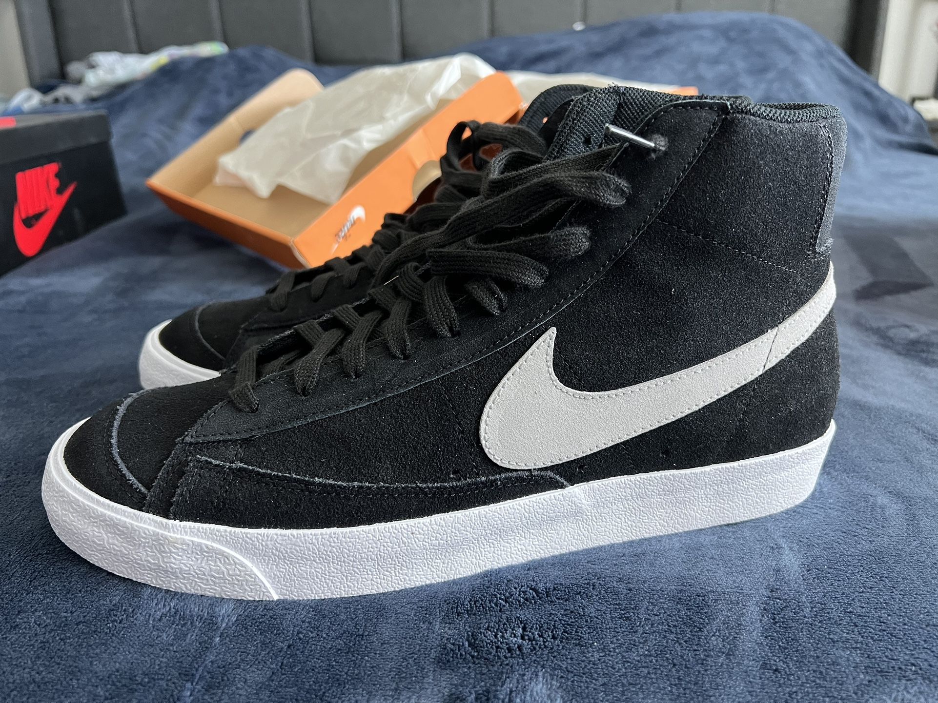 Nike Blazer Mid 77 - Size 13