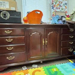 Brown 9-Drawer Dresser 