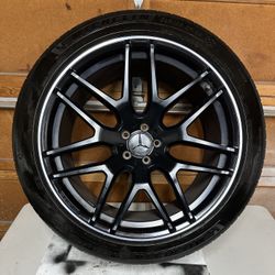 Mercedes Benz AMG 22in Wheels 