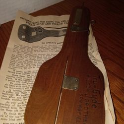 Early Vintage 1930s ( TRU-GYDE) Wooden Rug Needle Stitching Device  (X) Needles $35f