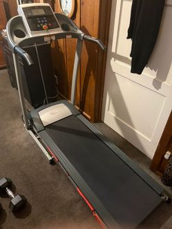 Sunny Health & Fitness Treadmill