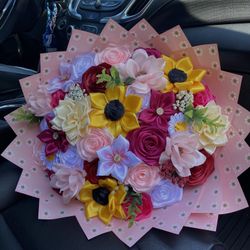 Eternal Roses/ Rosas Eternas