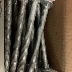 Bolts. Box With 15 Pieces 