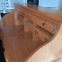 Roll Top Desk$50