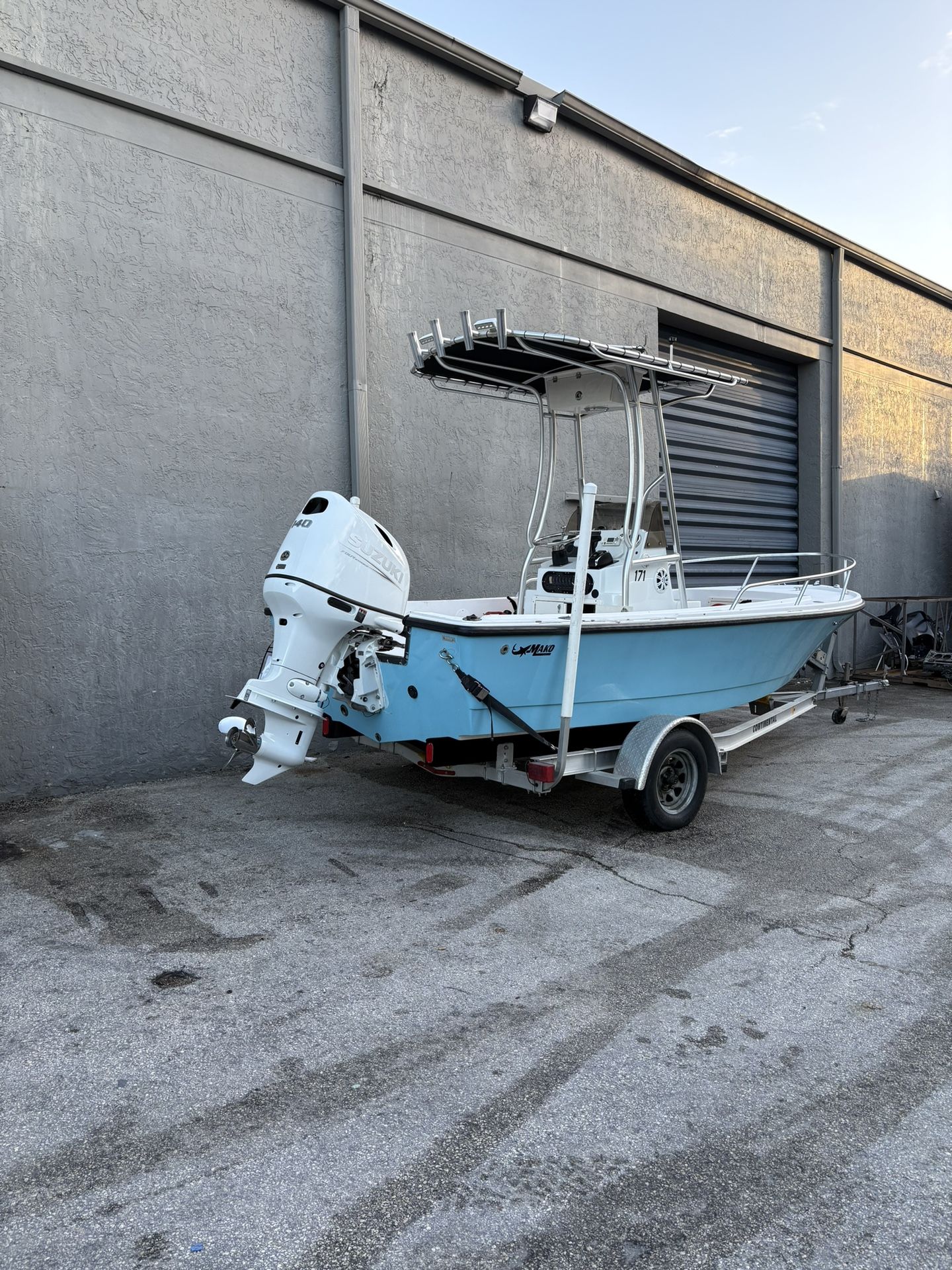 2003 Mako 171 classic