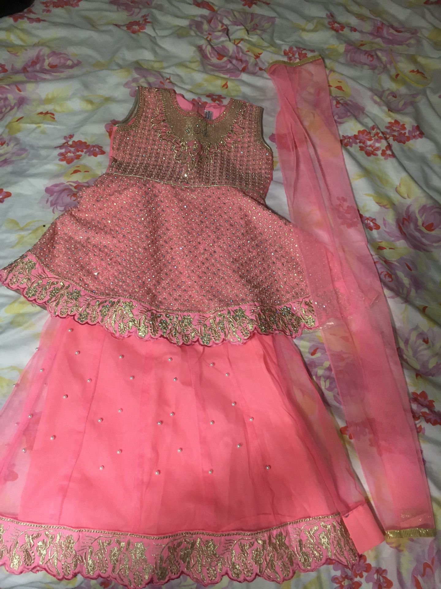 Pakistani/Indian langa curti with tupta