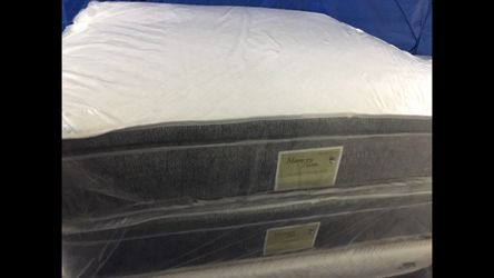 Neighbor memory foam 14 inch thick. Brand new in the package. King and queen. I can deliver