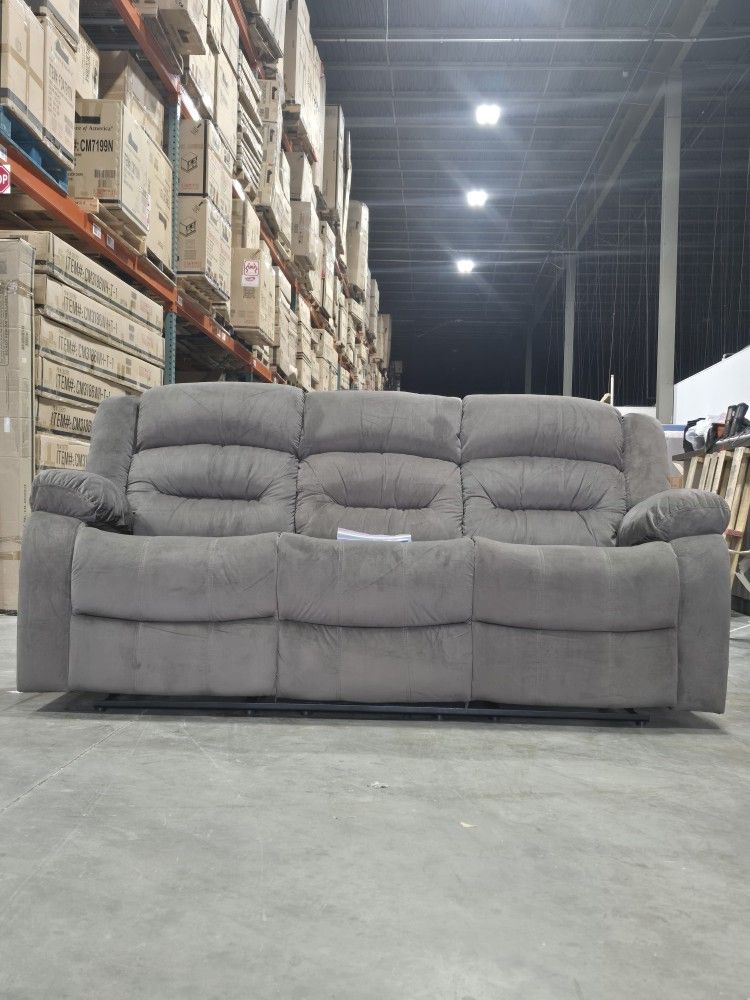 Recliner SOFA AND LOVESEAT