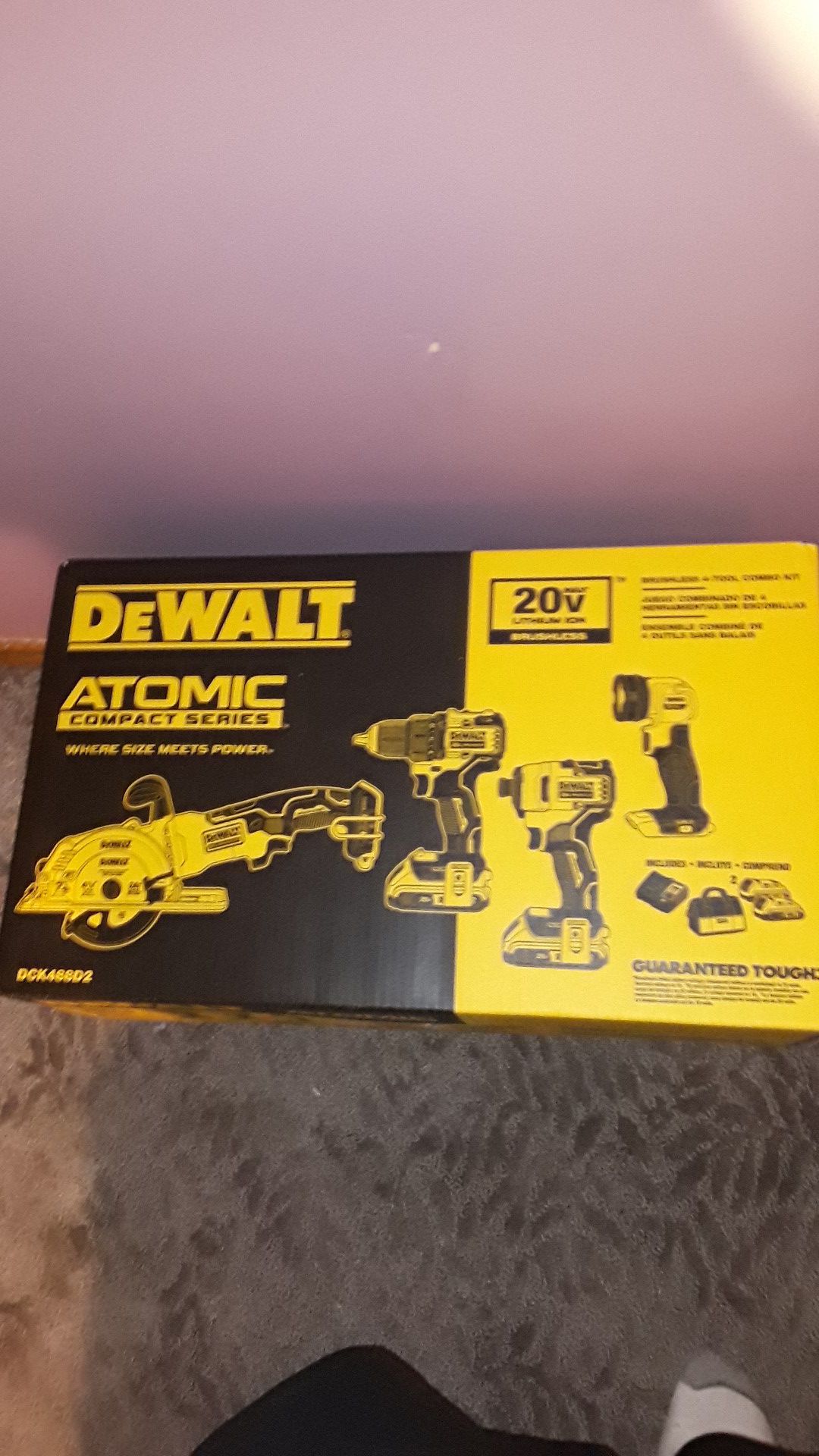 Dewalt atomic compact series 4pc