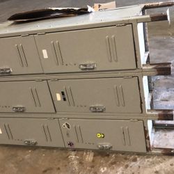 Casillero.      Lokers