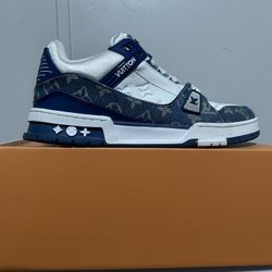 blue lv’s