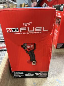 Milwaukee M18 FUEL 18V Lithium-Ion Brushless Cordless 1/4 in. Hex Impact Driver (Tool-Only)