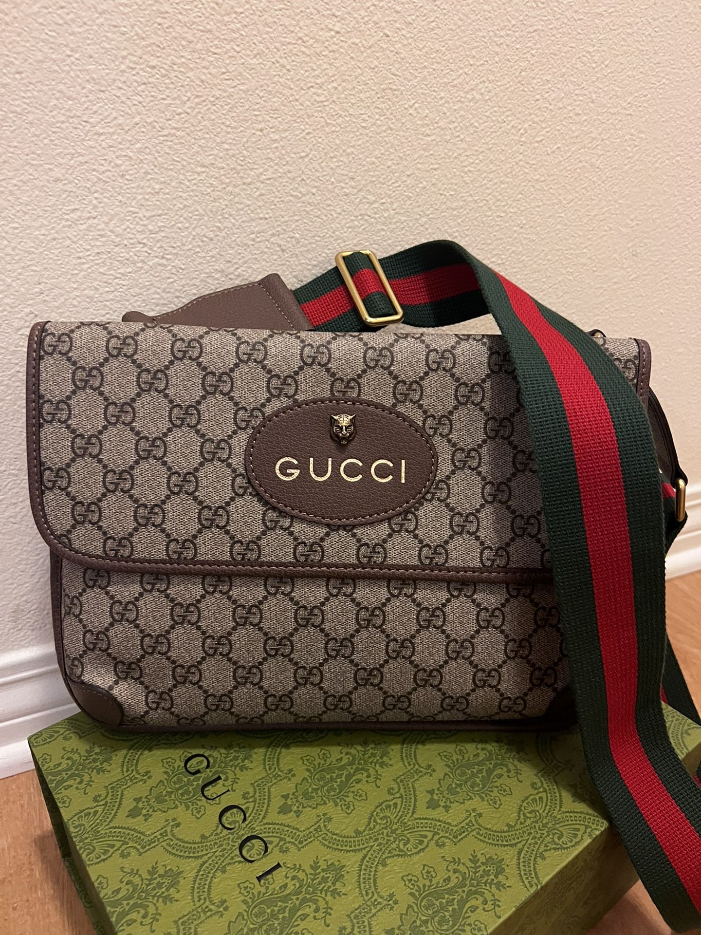 Luxury Messenger Bag 
