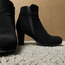 Black Boots