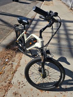 Urbanite Electric Bicycle