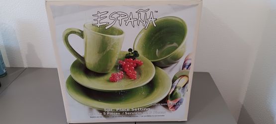 5 piece place setting set (New)