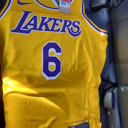 Lakers LeBron Jersey