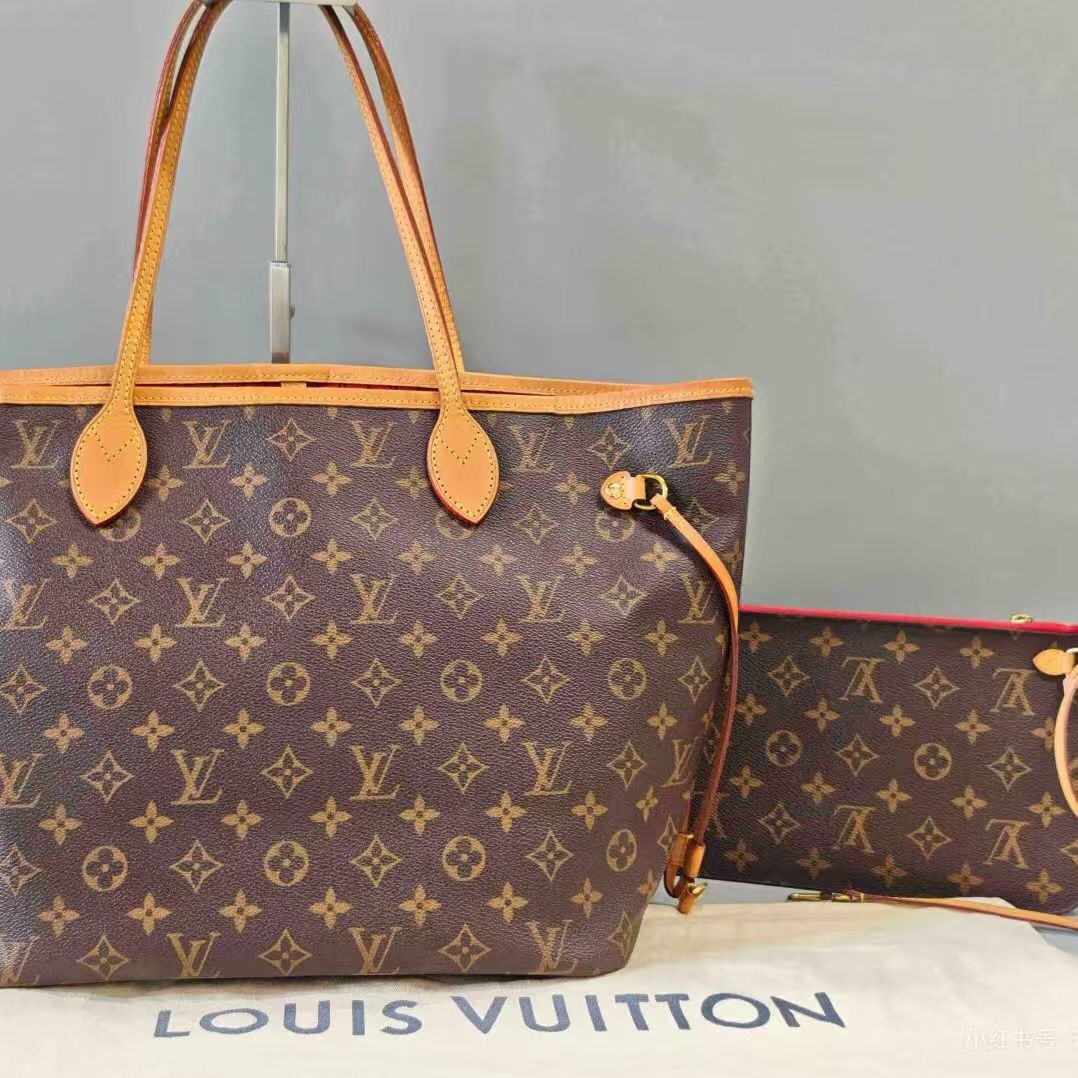 Louis Vuitton bags complete set
