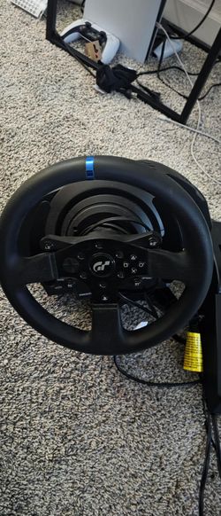 Thrust master T300 Bundle