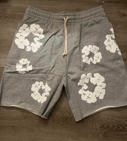 Denim tear shorts Gray