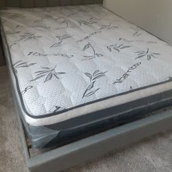 ⭐Mattress 12" Inches tall
Pillow top⭐
🔹️Queen $199
🔹️Full $180
🔹️Twin $150
🔹️King $320
🔹️Cal King$320
🚛Delivery available🚛
