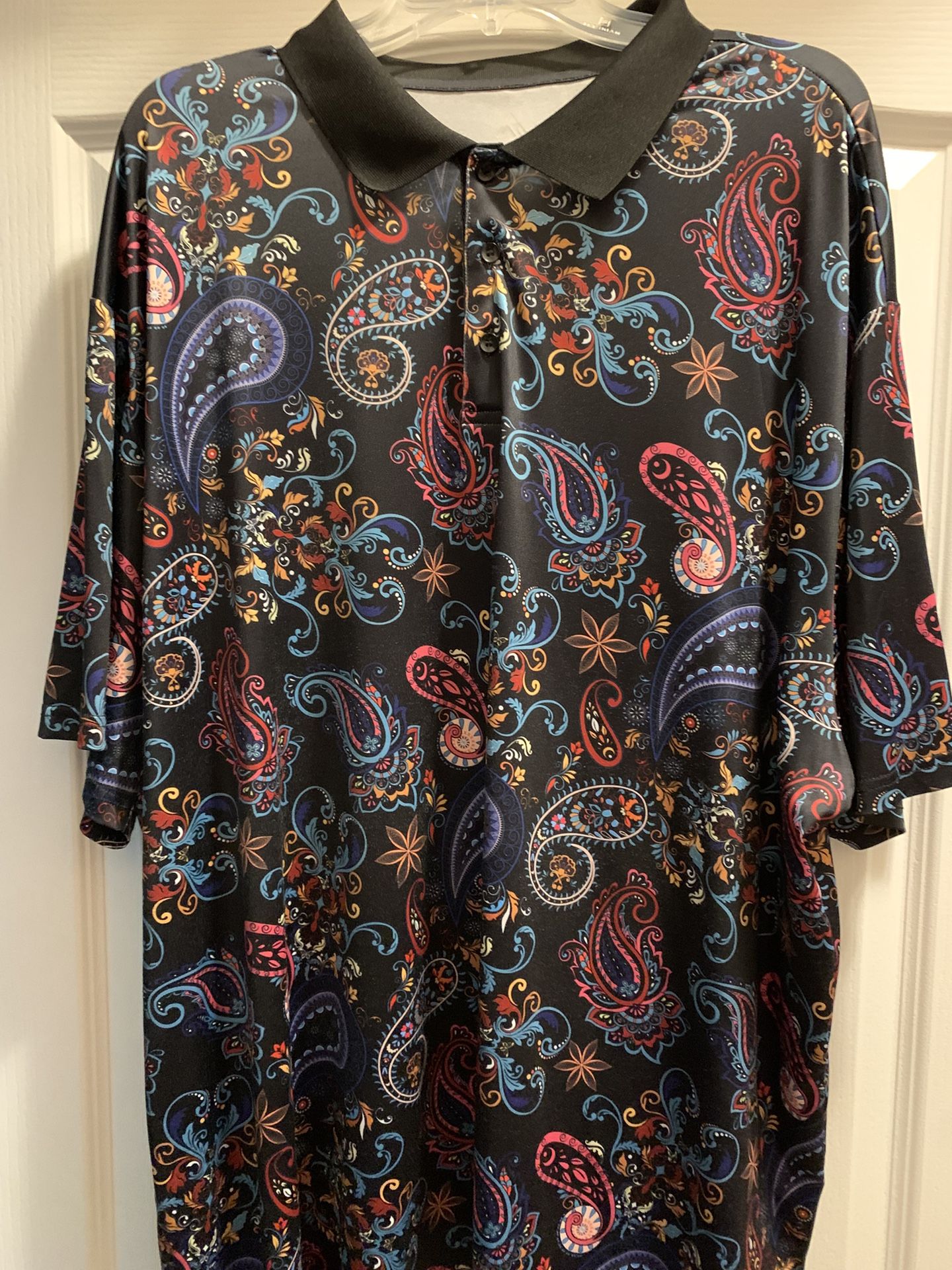 Men’s Size 3 XL Polo Shirt In Paisley Print In Different Colors