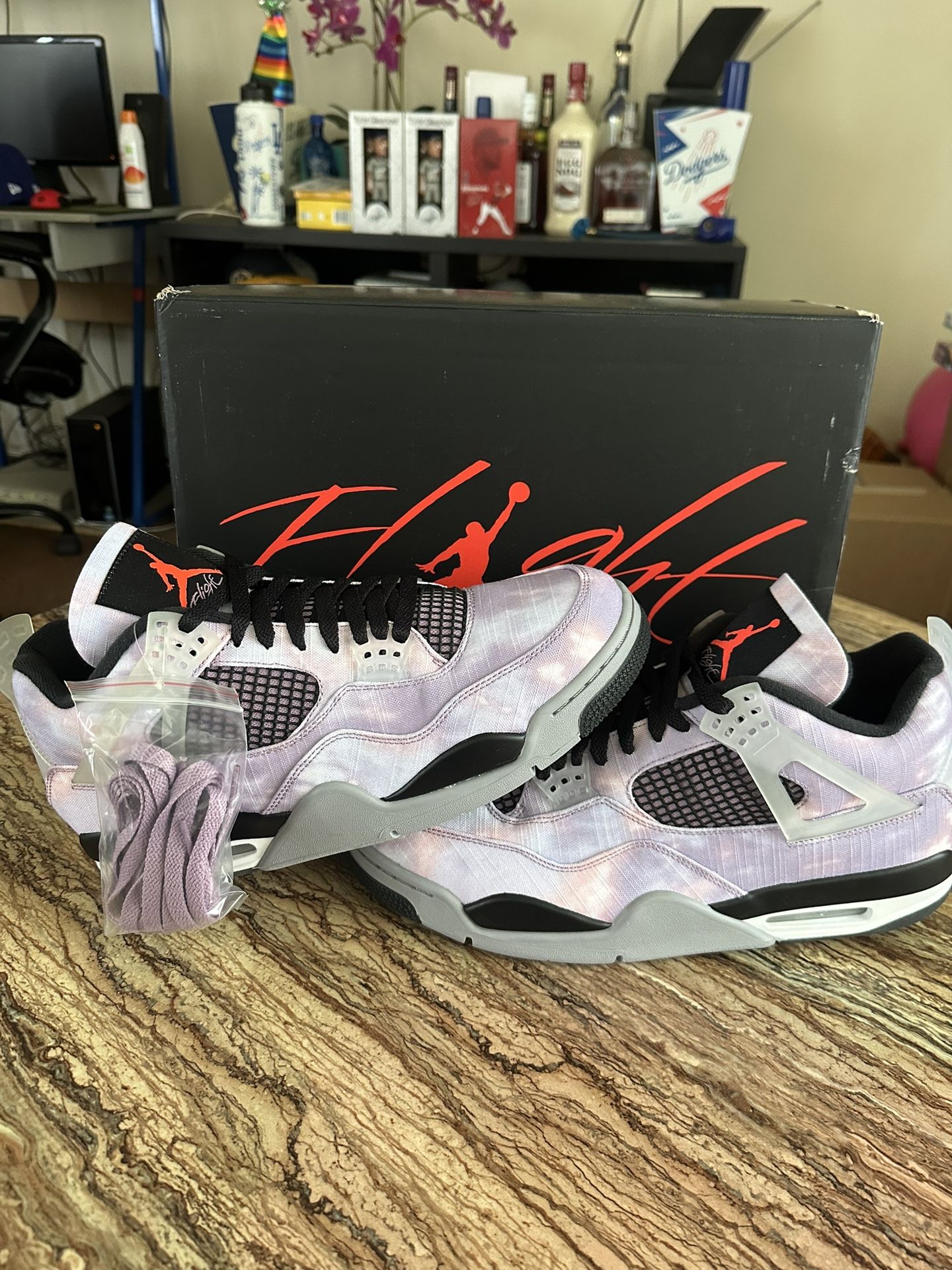 Air Jordan 4 “Zen Master” Size: US 12 Men