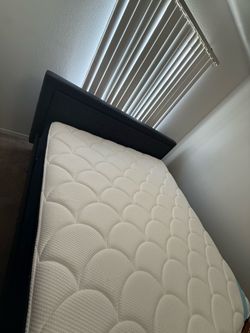 BRAND NEW MATTRESS BED & HEADBOARD & FRAME