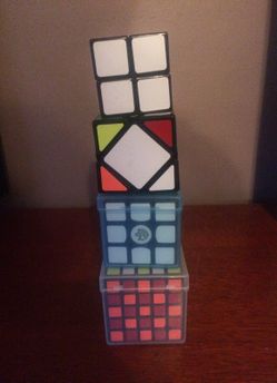 Twisty puzzles