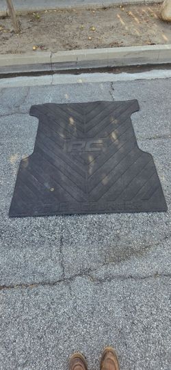 2022 thru 2026 toyota tundra rough country bed mat