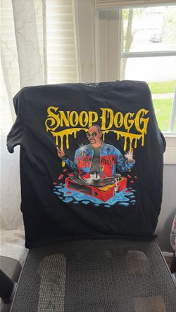 Snoop Dogg Shirt Medium