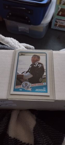 Football mania sale Topps 1988 complete set excellent value and condition.  Bo Jackson among the many stars cash porch pickup Redmond