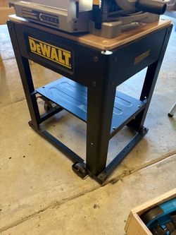 New Dewalt mobile metal planer stand