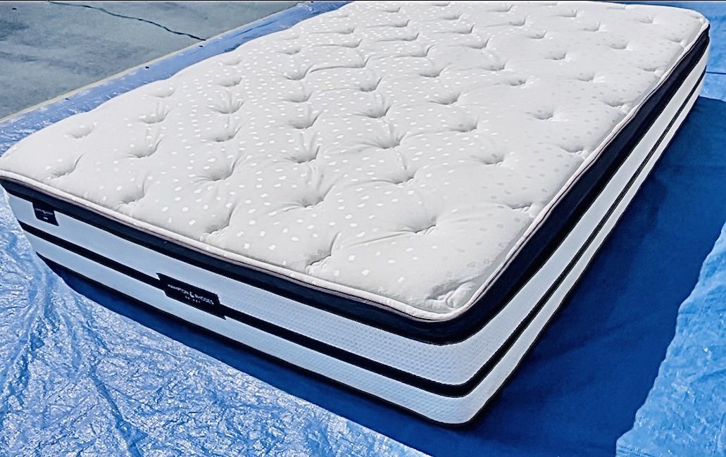 🛏️ Queen Hampton & Rhodes Select Pillow Top Mattress – DELIVERY AVAILABLE 🚚