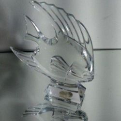 J. G. DURAND CRYSTAL FISH FIGURINE - PAPERWEIGHT 7"×5" - C196