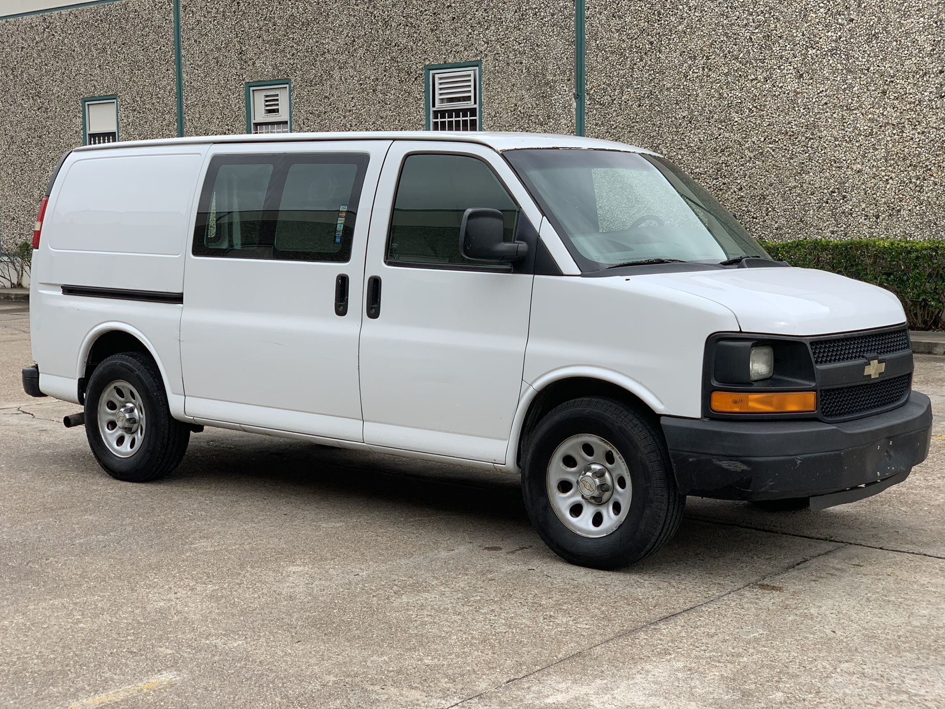 2010 Chevrolet Express Cargo