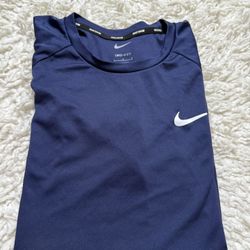 Nike Dri-Fit shirt for men  Large on tag