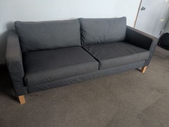 Couch - free delivery