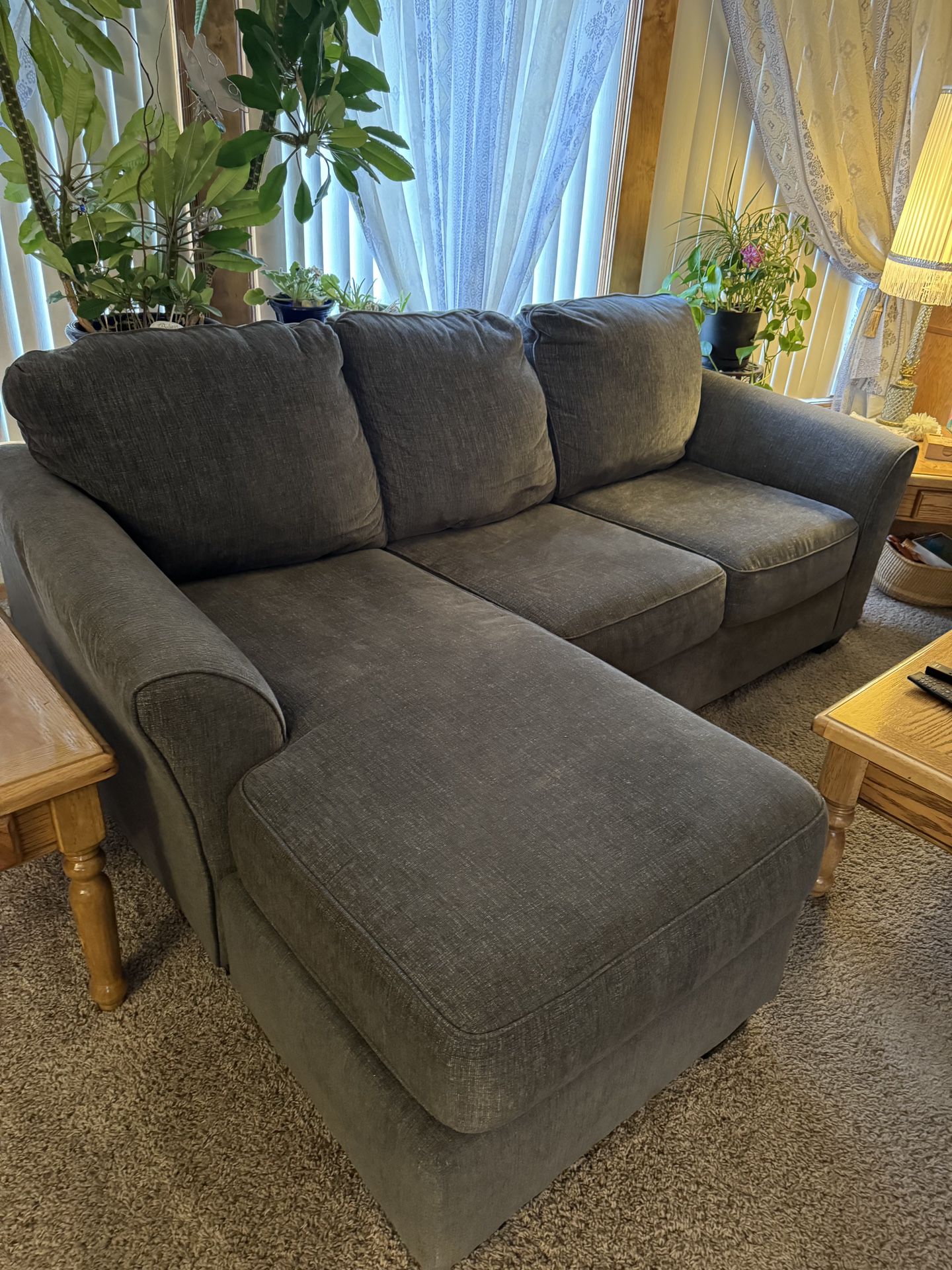 Sofa W/Reversible Lounge And Chair 