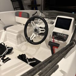 2024 TAHOE T16 BOAT 