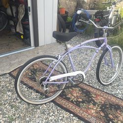 Schwinn 5 Speed Beach Cruiser