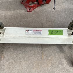 Shop Fox Bending Brake 24x18”