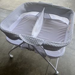 Double/Twin Bassinet