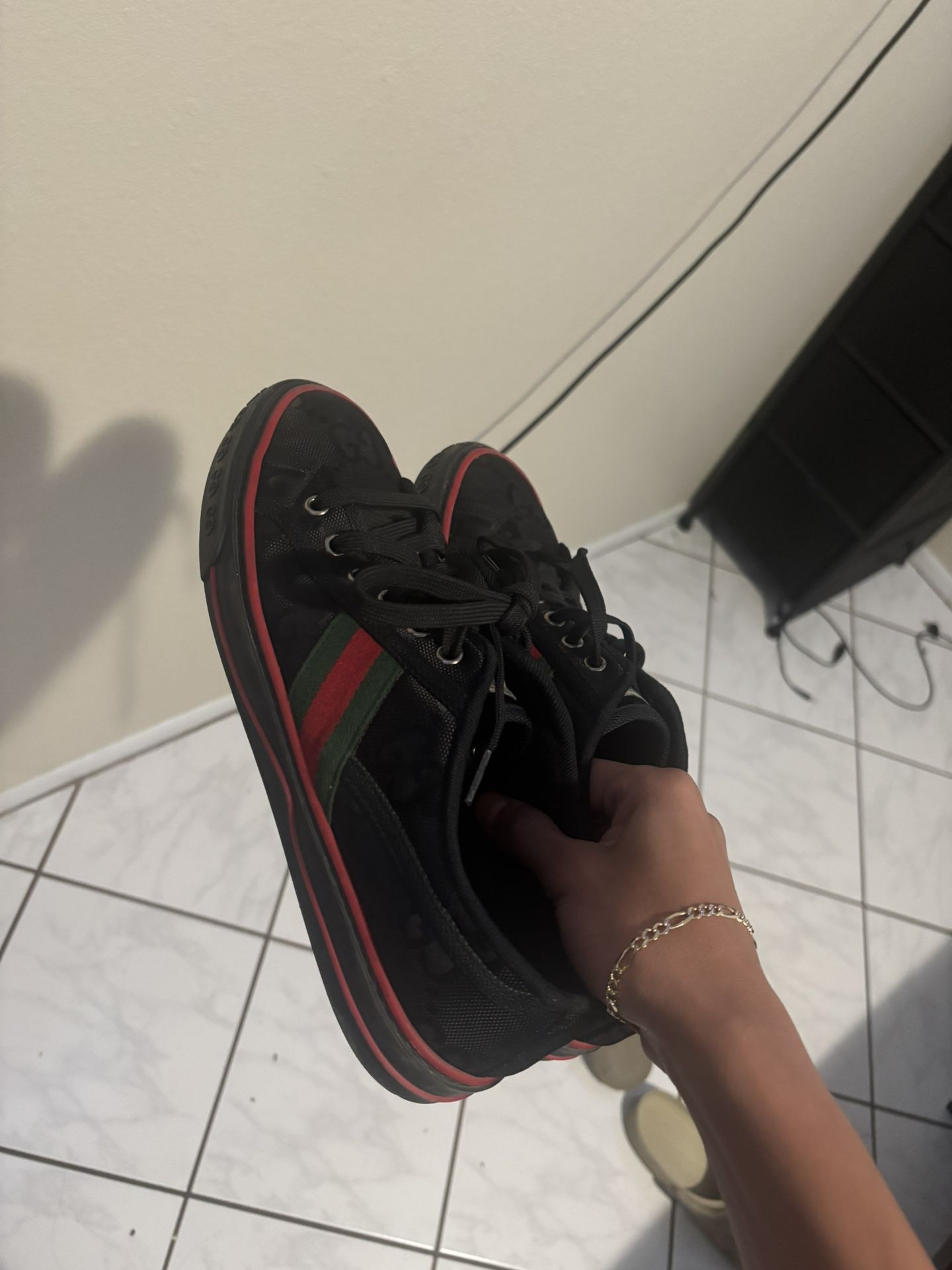 Gucci shoes