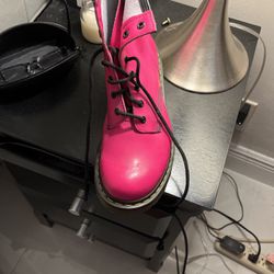 Dr Martin, Bright Pink Boots