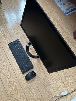 34” Monitor Keyboard And Mouse 
